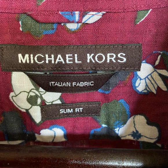 Michael Kors raspberry colored floral shirt - Picture 4 of 7